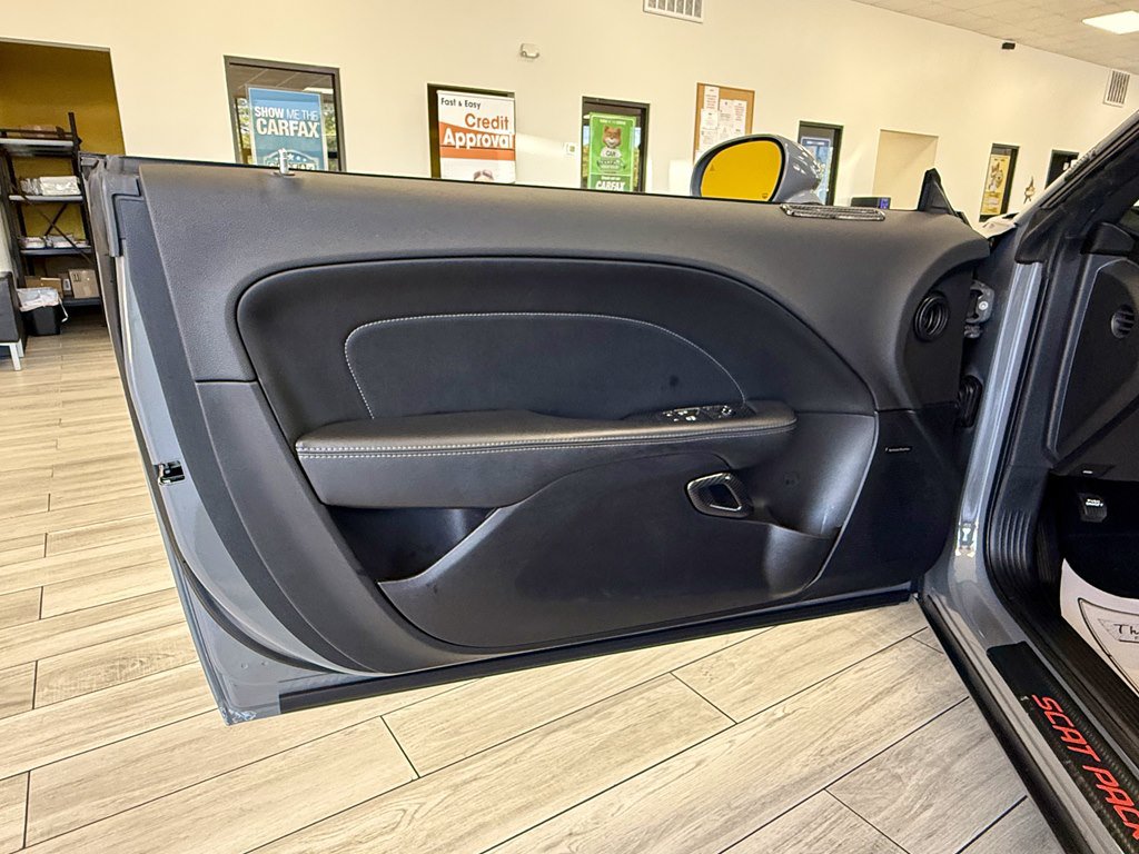 Used 2019 Dodge Challenger R/T Scat Pack w/ Plus Package RWD image 15