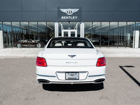 New 2026 Bentley Flying Spur Plug-In Hybrid AWD/4WD image 11