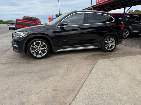 Used 2017 BMW X1 xDrive28i image 2