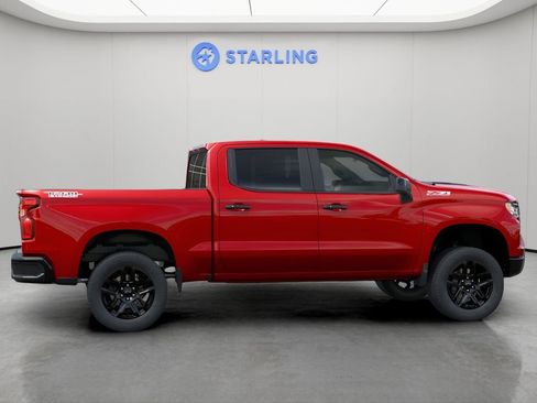 Used 2025 Chevrolet Silverado 1500 LT Trail Boss AWD/4WD image 6