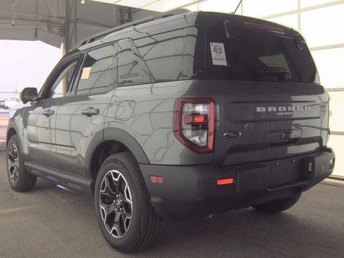 Used 2025 Ford Bronco Sport Outer Banks w/ Outer Banks Tech Package+ AWD/4WD image 3