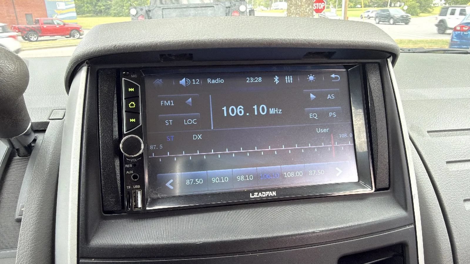 Used 2010 Dodge Grand Caravan SE w/ Climate Group FWD image 34