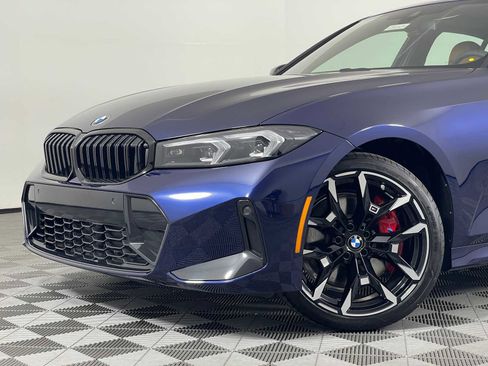 New 2026 BMW 330i Sedan w/ M Sport Package image 2