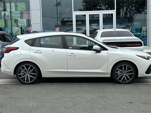 Certified 2025 Subaru Impreza 2.0i Sport image 3