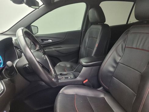 Used 2022 Chevrolet Equinox RS w/ RS Leather Package FWD image 17