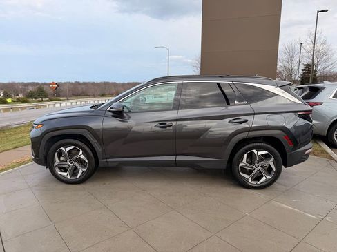 Used 2023 Hyundai Tucson Limited AWD/4WD image 3