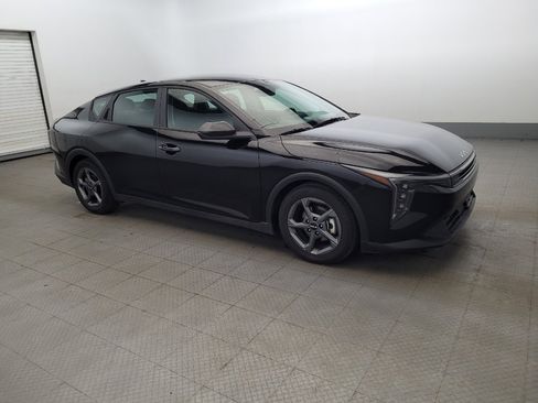 Used 2025 Kia K4 FWD image 11