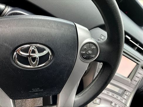 Used 2015 Toyota Prius Two FWD image 11