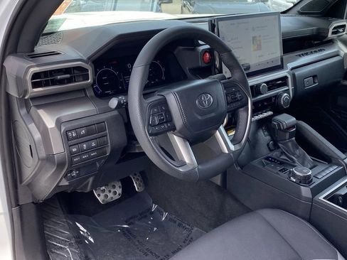 Certified 2024 Toyota Tacoma TRD Sport w/ TRD Sport Upgrade Package AWD/4WD image 22