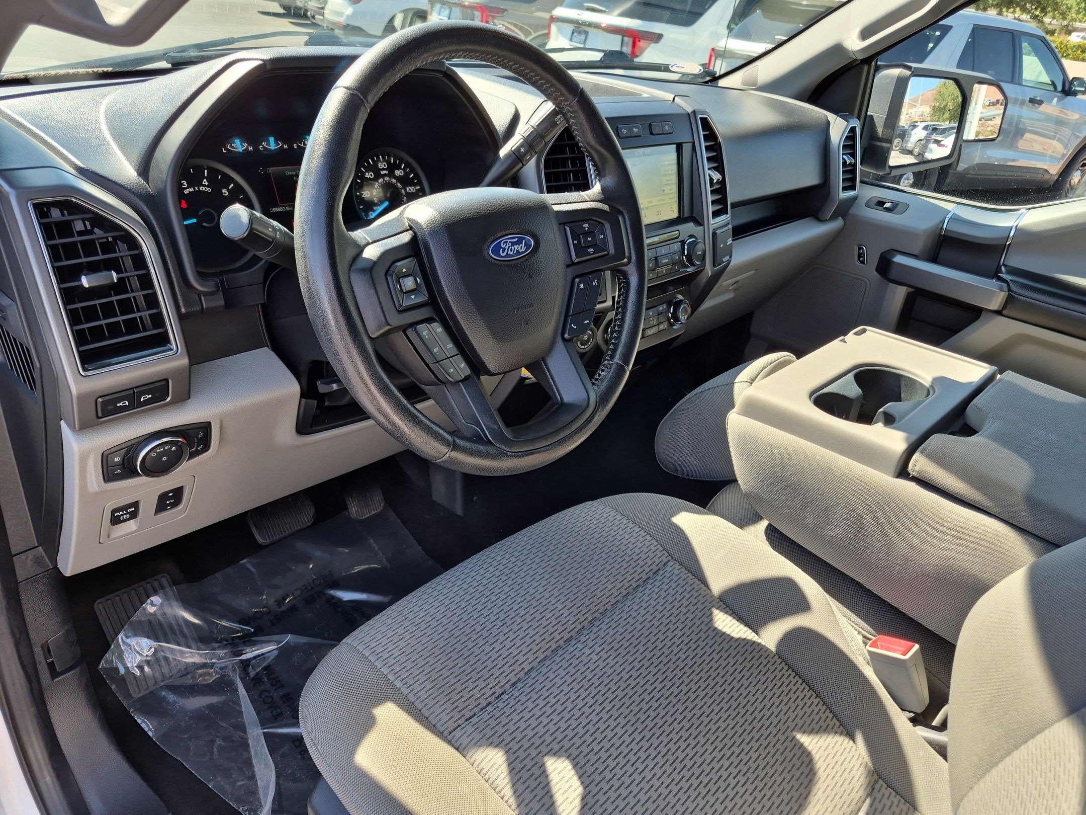 Used 2019 Ford F150 XLT w/ Equipment Group 302A Luxury AWD/4WD image 14