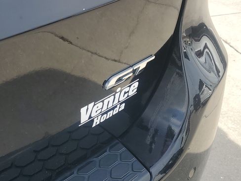 Used 2023 Dodge Durango GT AWD/4WD image 12