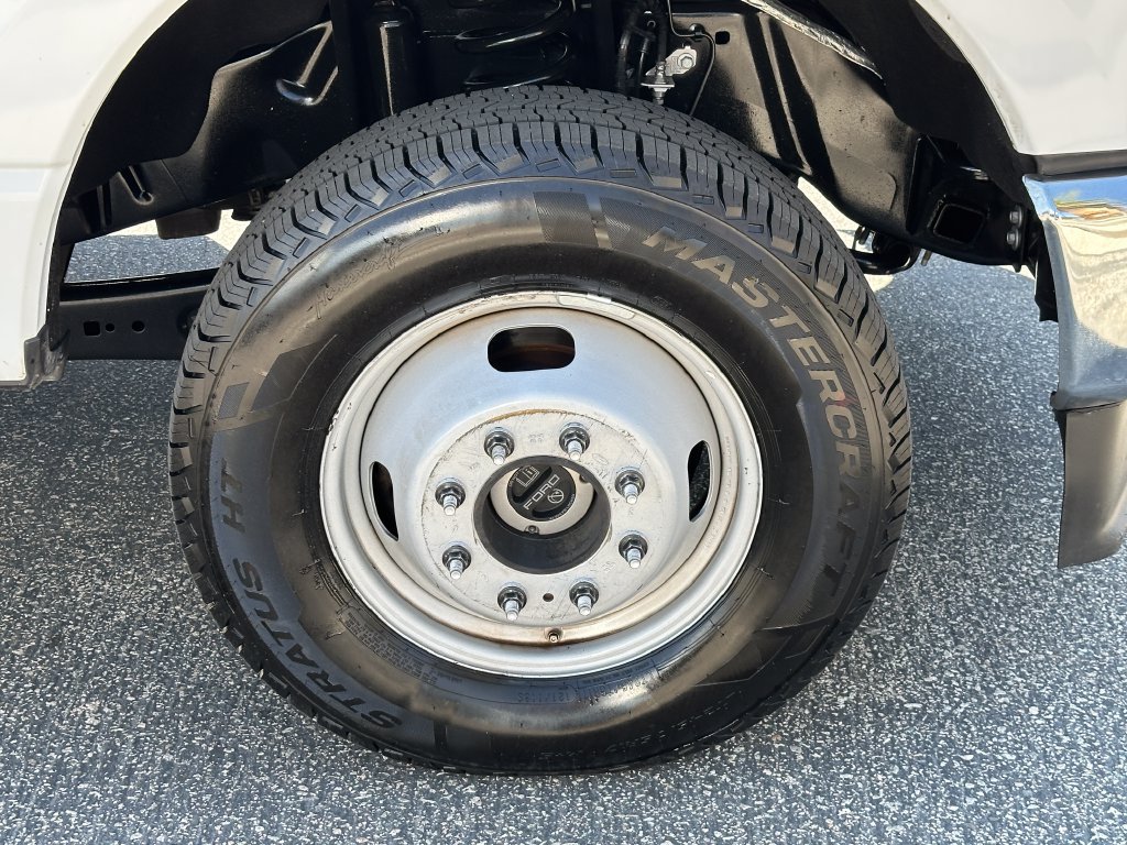Used 2024 Ford F350 XLT AWD/4WD image 14