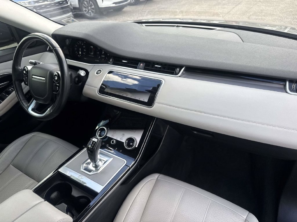 Used 2020 Land Rover Range Rover Evoque SE AWD/4WD image 15