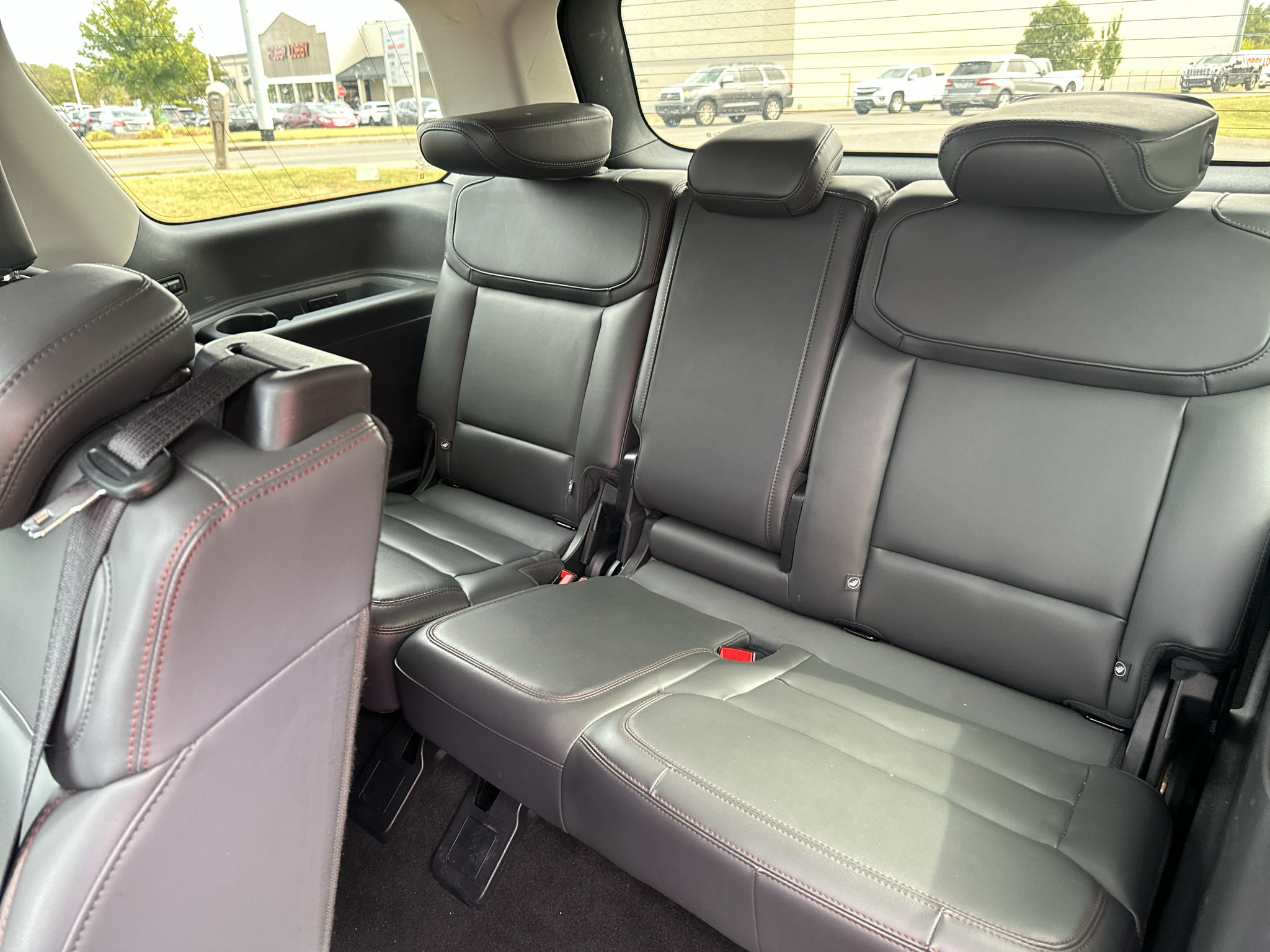 Used 2025 Ford Expedition Active AWD/4WD image 18