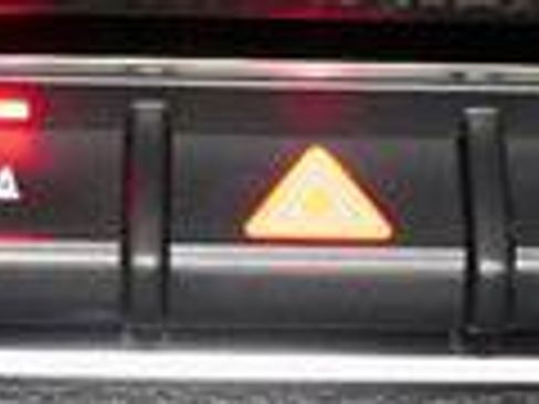 Used 2017 Audi A3 e-tron Premium Plus w/ Technology Package image 18