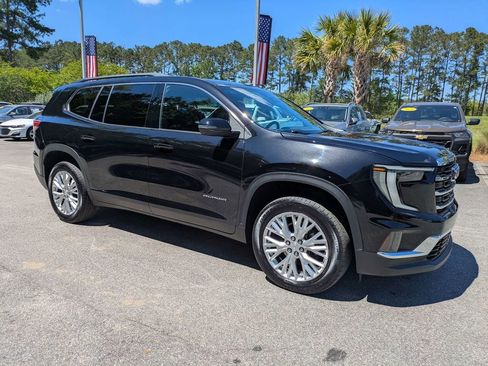 Used 2024 GMC Acadia Elevation w/ Trailering Package AWD/4WD image 2