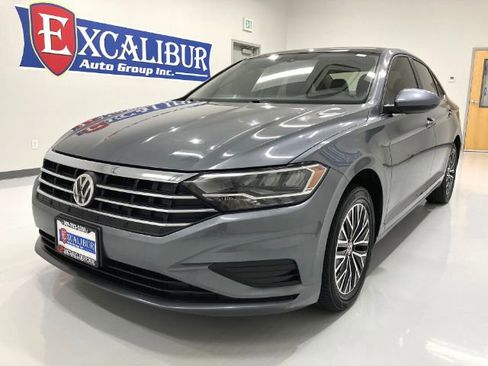 Used 2019 Volkswagen Jetta SE image 15