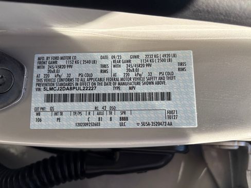 Used 2023 Lincoln Corsair Reserve w/ Equipment Group 202A image 39