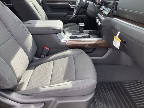 New 2026 GMC Sierra 1500 Elevation w/ X31 Off-Road Package image 25