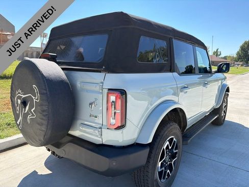 Used 2023 Ford Bronco Outer Banks AWD/4WD image 5