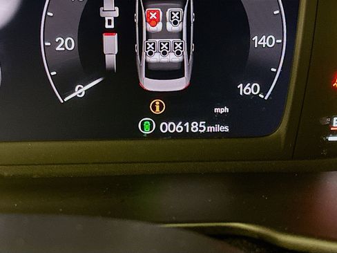 Used 2025 Honda Accord SE image 18