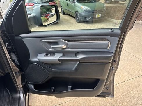 Used 2021 RAM 1500 Big Horn AWD/4WD image 25