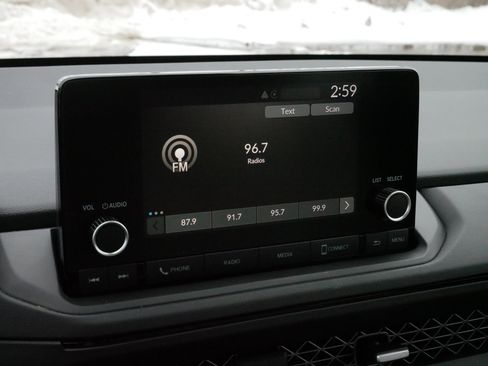 Certified 2025 Honda Accord SE image 22