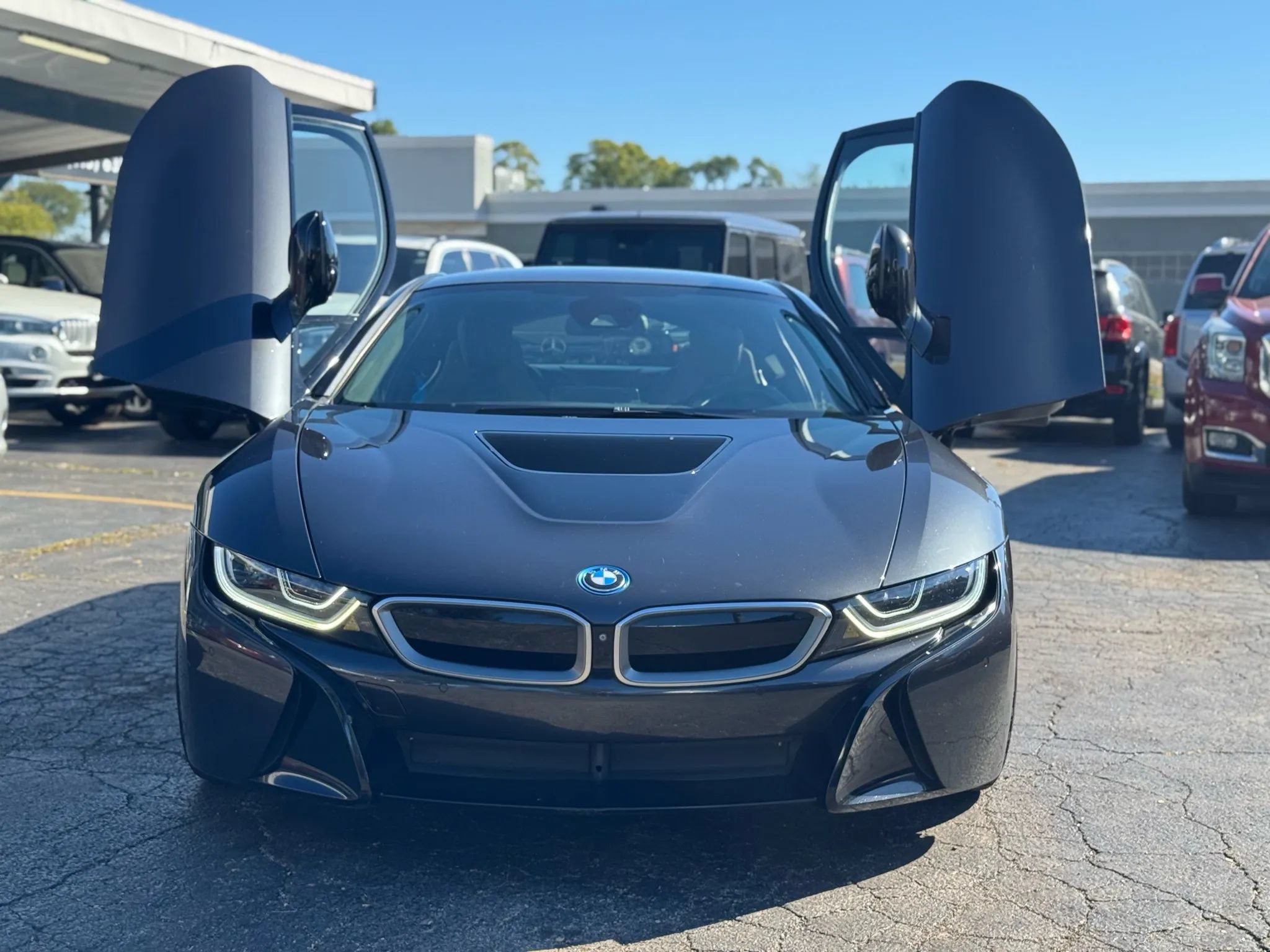 Used 2017 BMW i8 AWD/4WD image 37