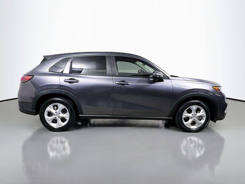 Used 2023 Honda HR-V LX image 3