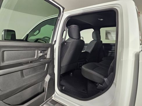 New 2026 RAM 2500 Tradesman AWD/4WD image 33