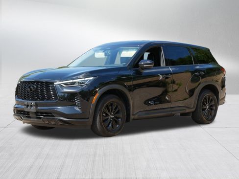 Used 2023 INFINITI QX60 Pure AWD/4WD image 3