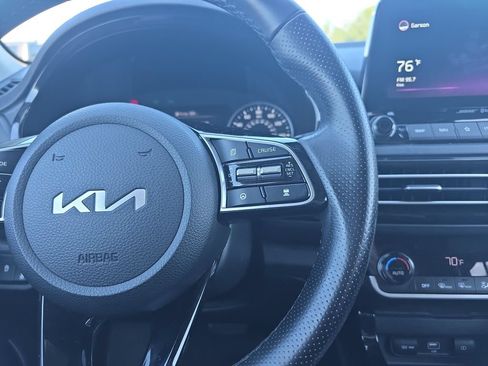 Used 2022 Kia Seltos SX AWD/4WD image 29