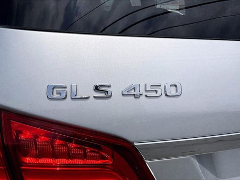 Used 2017 Mercedes-Benz GLS 450 4MATIC w/ Premium Package image 8