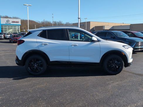 New 2026 Buick Encore GX Sport Touring image 8