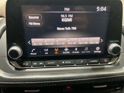 Used 2021 Nissan Rogue SV image 29