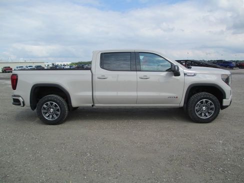 New 2026 GMC Sierra 1500 AT4 w/ AT4 Premium Package AWD/4WD image 3