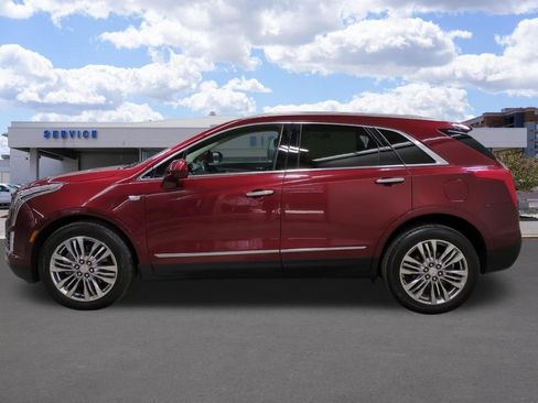 Used 2017 Cadillac XT5 Premium Luxury image 6