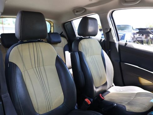 Used 2014 Chevrolet Spark LS FWD image 24