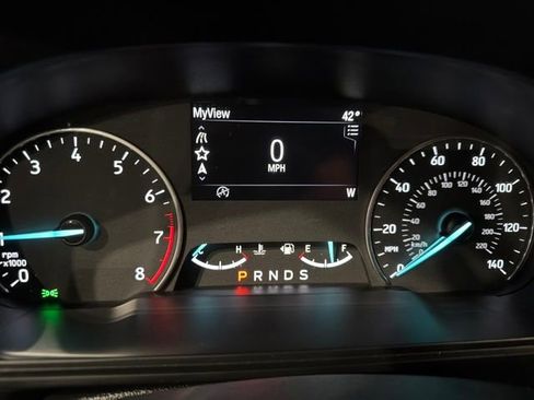 Used 2020 Ford EcoSport SE w/ SE Convenience Package image 16