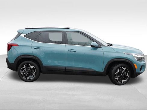 Certified 2024 Kia Seltos EX image 4