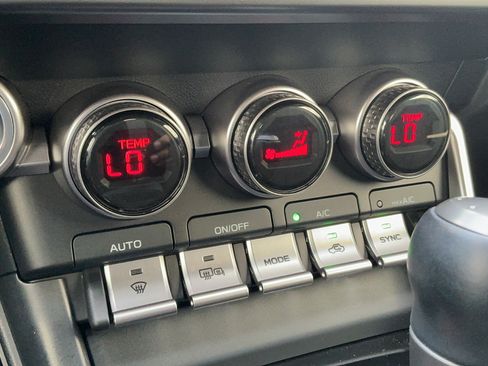 Used 2025 Toyota GR86 RWD image 12