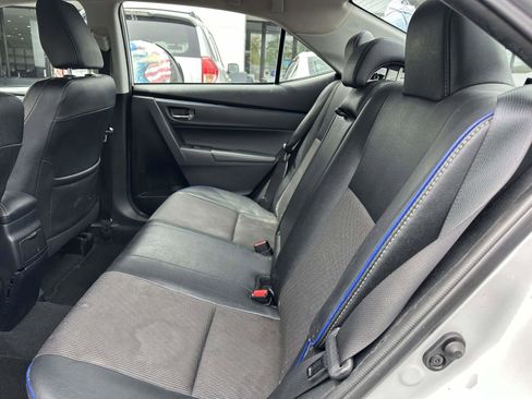 Used 2017 Toyota Corolla SE w/ Carpet Mat Package (TMS) FWD image 9