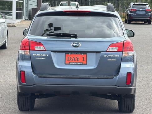 Used 2014 Subaru Outback 2.5i Premium AWD/4WD image 6