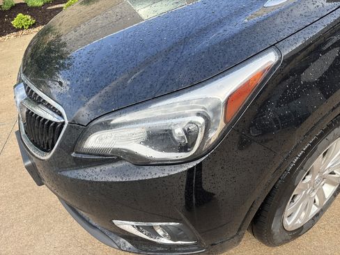 Used 2019 Buick Envision Essence FWD image 6