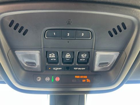 Used 2023 Chevrolet Traverse RS w/ LPO, Floor Liner Package AWD/4WD image 37
