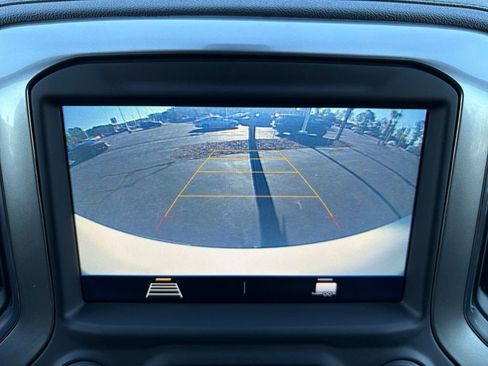 Used 2022 Chevrolet Silverado 1500 LT image 18