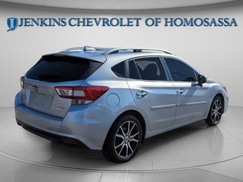 Used 2017 Subaru Impreza 2.0i Limited w/ Moonroof/BSD & Rcta/Eyesight AWD/4WD image 3
