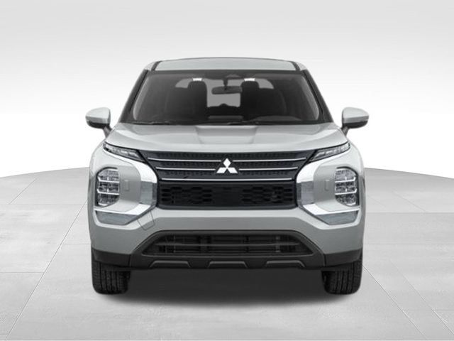 Used 2024 Mitsubishi Outlander ES FWD image 7