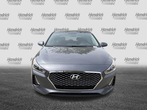 Used 2019 Hyundai Elantra GT FWD image 3