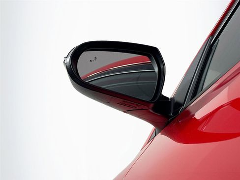 Used 2021 Hyundai Veloster N image 5